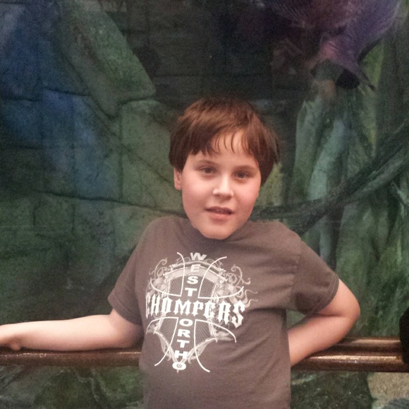 Meet your Posher, Lori - Picture 1 of 1